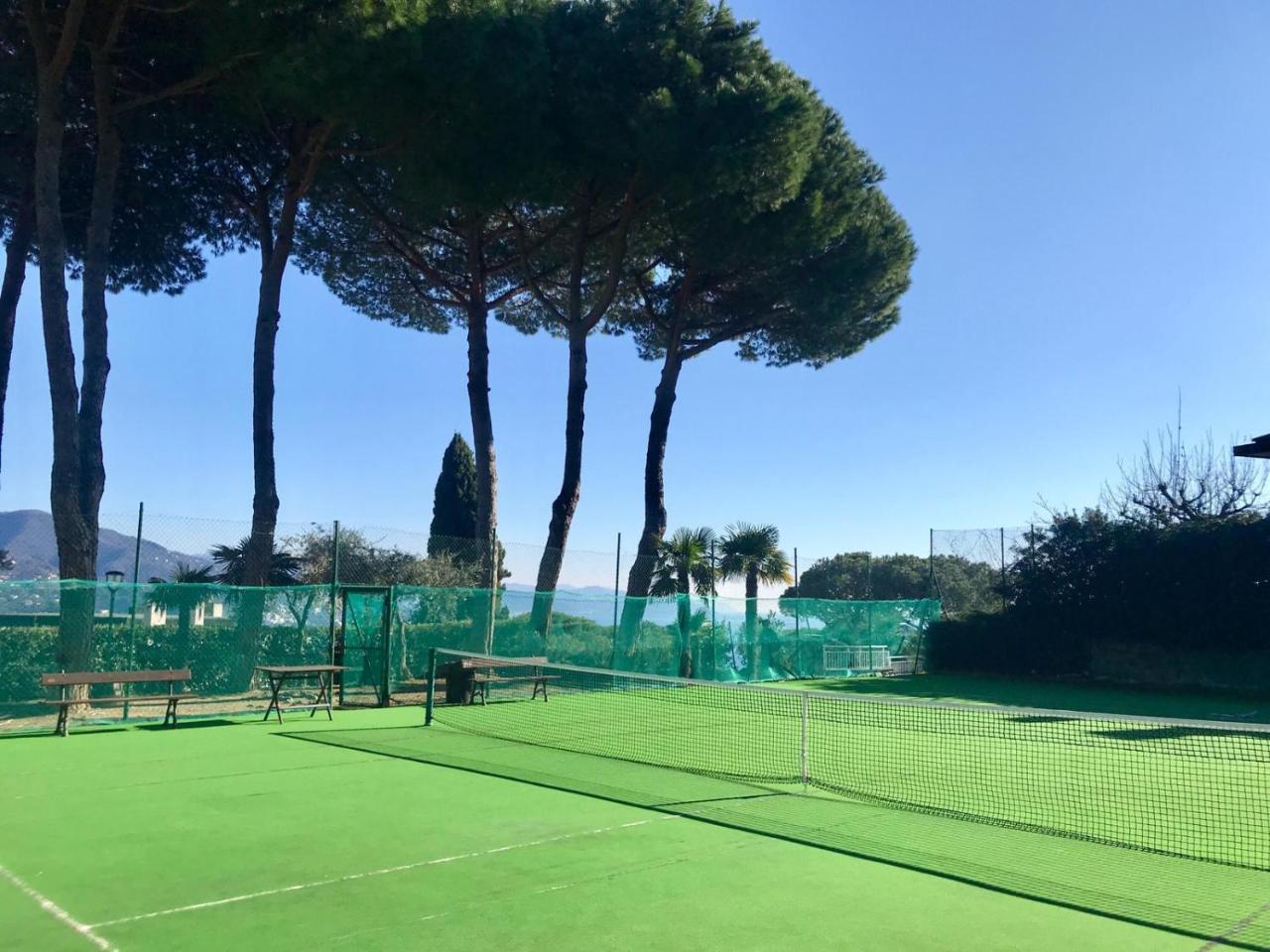 Residence "Delfino" Con Piscina E Campo Da Tennis Rapallo Exterior photo